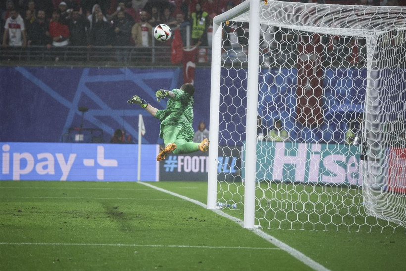 Dünya, Türkiye'nin Avusturya zaferini konuştu! 'Merih Demiral abarttı', 'Türkler, Merih'in rüya gecesinde..." - Resim: 4