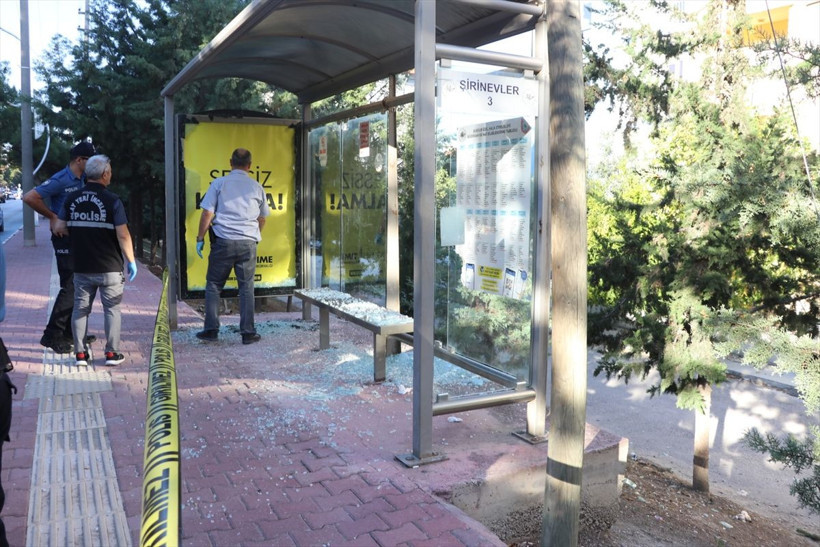 Otobüs durağında dehşet dakikaları! Yolun karşısından... - Resim: 4