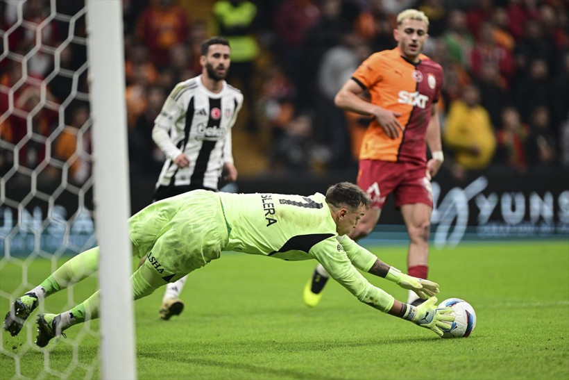 Fernando Muslera, Galatasaray'dan ayrılacak mı? Kesin kararını yönetime iletti - Resim: 4