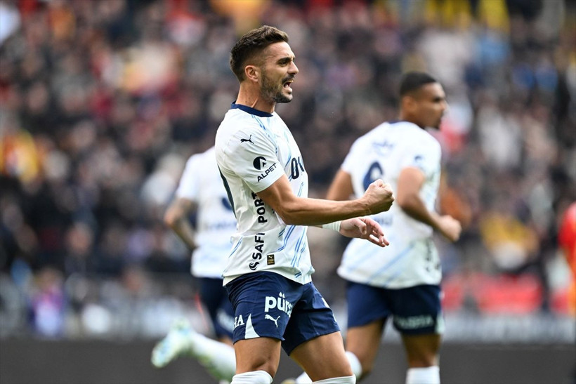 Spor yazarları Kayserispor-Fenerbahçe maçını değerlendirdi! "Verilen penaltı komediydi" - Resim: 3