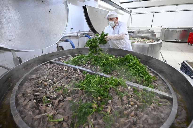 Hastalığından yola çıkarak kurduğu markasıyla 40 kişiye istihdam sağladı - Resim: 4