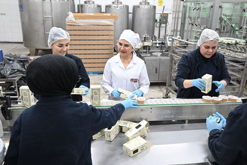 Hastalığından yola çıkarak kurduğu markasıyla 40 kişiye istihdam sağladı - Resim: 1