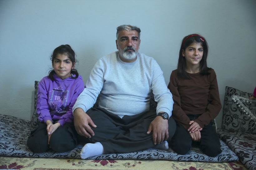 Farklı göz renkleri olan kız kardeşler görenleri şaşırtıyor - Resim: 1