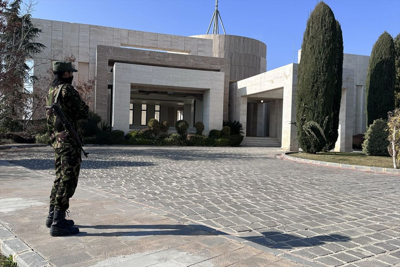 Şam'da Mahir Eed'in yazlık sarayında zırhlı kapıları açılamayan odalar ortaya çıktı - Resim: 1