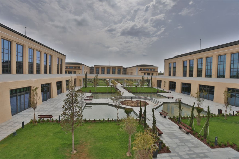 KKTC Cumhurbaşkanlığı Külliyesi 3 Mayıs 2025'te açıklı külliyenin içine bakın - Resim: 2