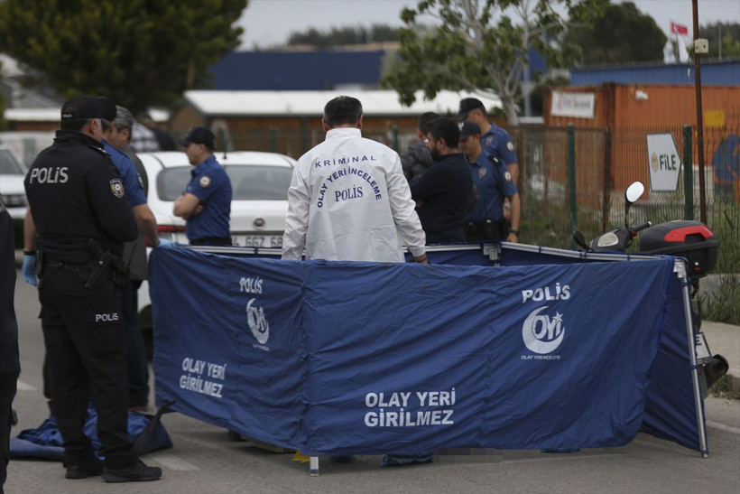 Çanakkale'de güpegündüz vahşet! Zeynep genç yaşta katledildi, kocası kaçarken yakalandı - Resim: 1