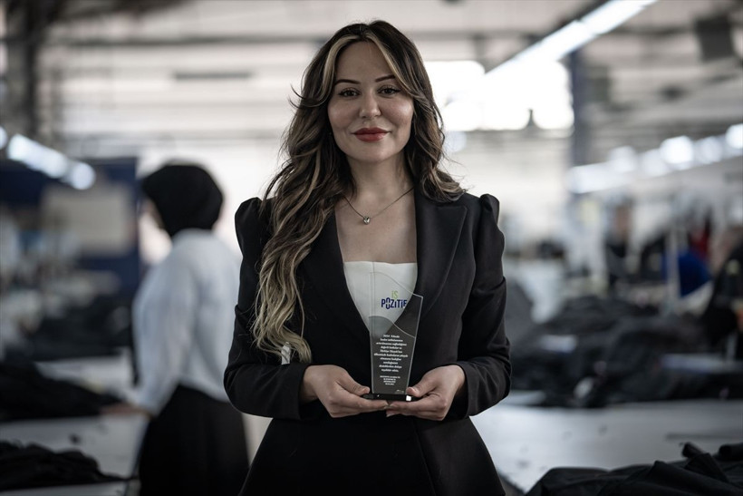 Tek kaldı pes etmedi devlet desteğiyle işini geliştirdi! Bakandan ödül bile aldı, şimdiki hedefi ise... - Resim: 3