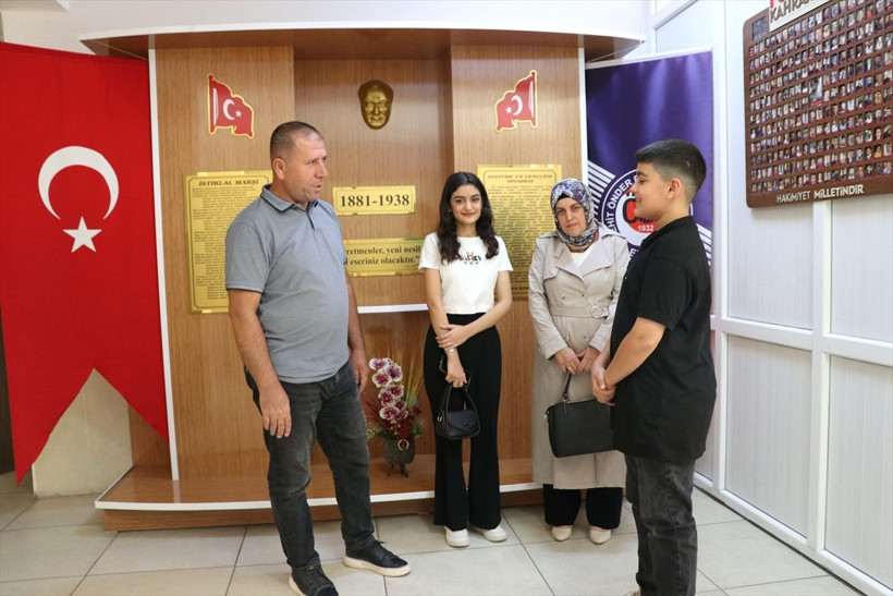 Elazığ'dan LGS birincisi çıktı! Babası kamyon şoförü annesi ev hanımı... - Resim: 2
