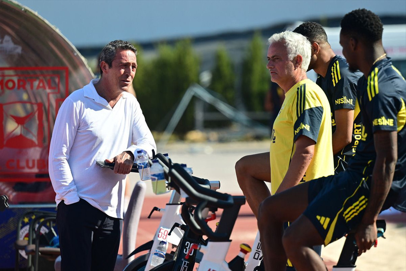 Fenerbahçe'de Jose Mourinho 5 futbolcunun daha biletini kesti! Yönetime şok rapor - Resim: 9