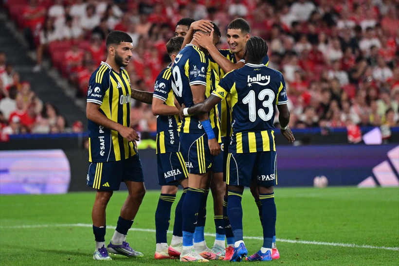 Fenerbahçe'nin kanadına 3 aday! İşte ön plana çıkan isim - Resim: 1