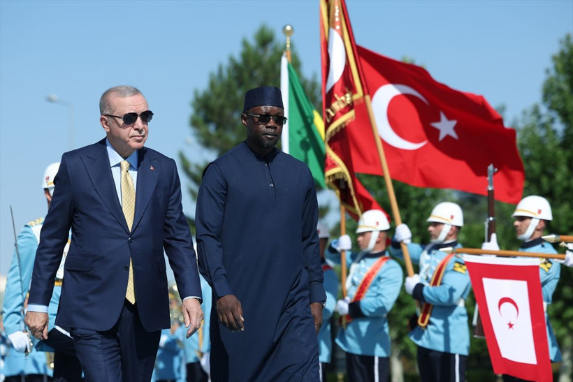 Cumhurbaşkanı Erdoğan, Senegal Başbakanı Sonko'yu resmi törenle karşıladı - Resim: 3