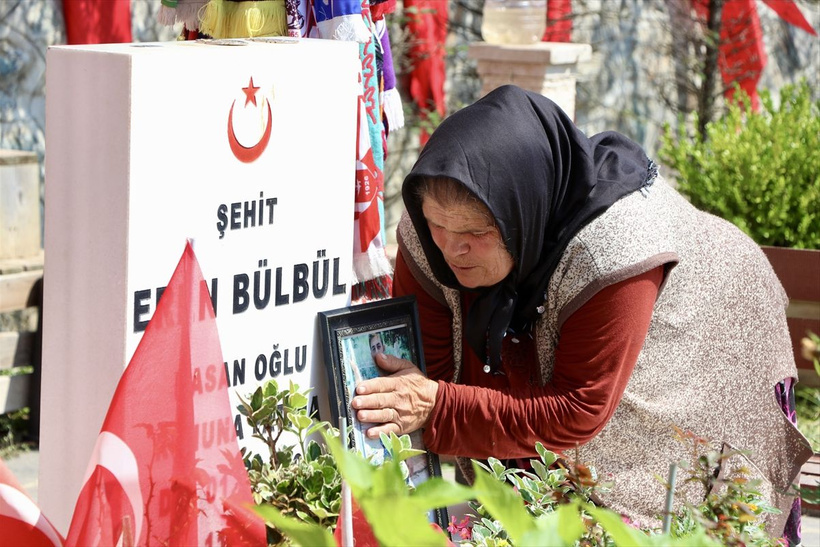 Eren Bülbül'ün şehadetinin üzerinden 8 yıl geçti! Annesinin acısı hiç dinmedi - Resim: 6