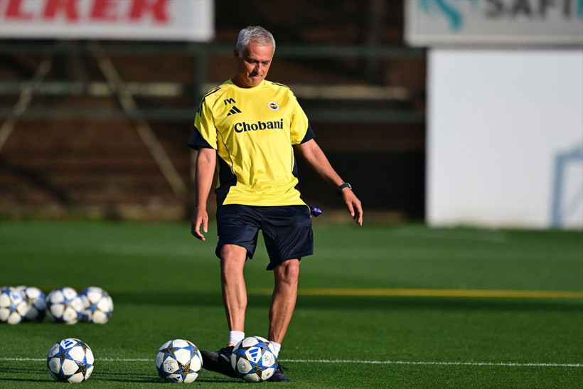 Fenerbahçe'den kovulan Jose Mourinho dünyada manşet oldu - Resim: 3