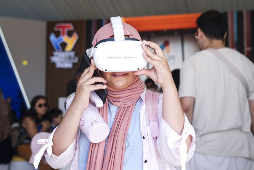 TEKNOFEST Mavi Vatan" 30 Ağustos Zafer Bayramı'nda çocuklardan yoğun ilgi görüyor - Resim: 1