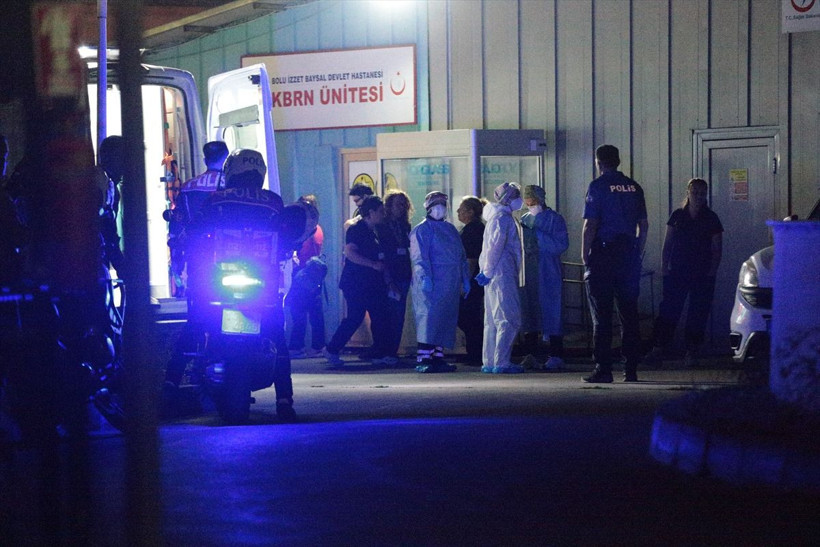 Otomobilin yakıt deposundan çıktı! Bolu'da 9 polis zehirlendi, valilik açıklama yaptı - Resim: 2