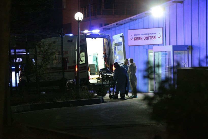 Otomobilin yakıt deposundan çıktı! Bolu'da 9 polis zehirlendi, valilik açıklama yaptı - Resim: 4