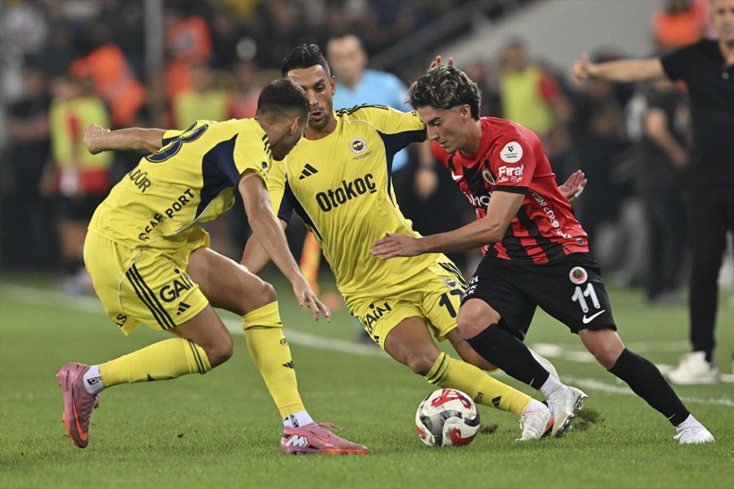 Zinedine Zidane bombası! Fenerbahçe ünlü teknik direktör ile ön anlaşma sağladı - Resim: 1
