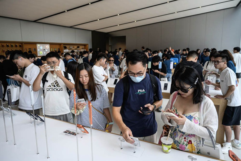 Dünyada iPhone 17 çılgınlığı! Apple mağazasındaki kuyruğa bakın - Resim: 4