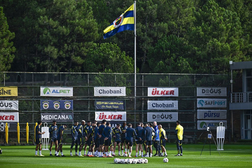 Fenerbahçe'de Stuttgart maçı öncesi Jhon Duran ve Ederson gelişmesi - Resim: 3