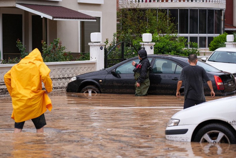 Meteoroloji açıkladı karla karışık yağmur geliyor! 12 kentte sarı kodlu alarm - Resim: 2