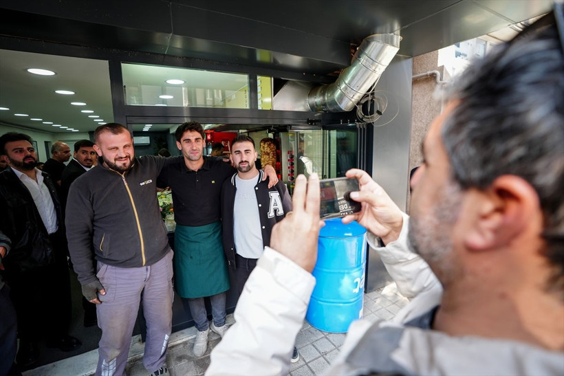 Beşiktaş'ın eski futbolcusu Orkan Çınar dönerci oldu - Resim: 2