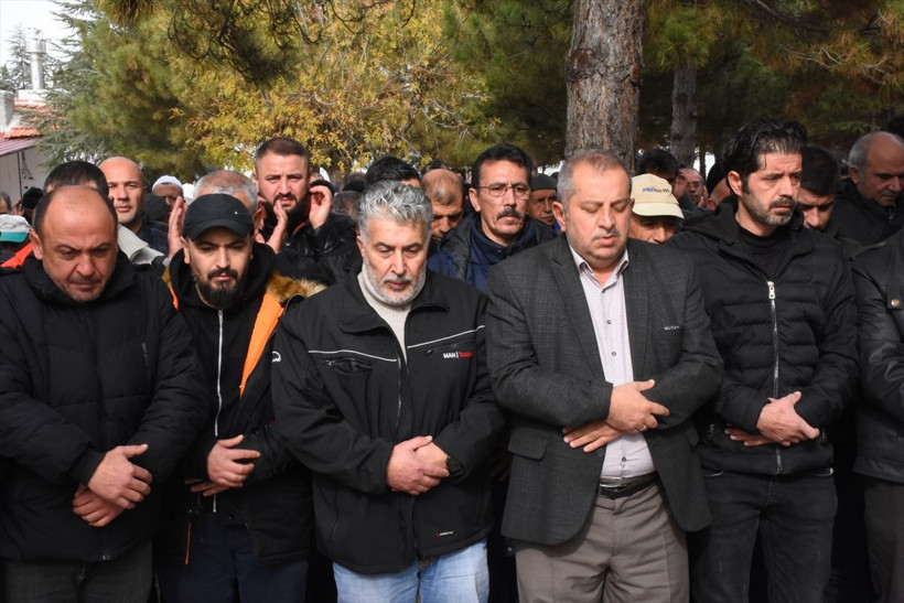 Servet Böcek'in cenazesi Afyonkarahisar'da defnedildi - Resim: 3