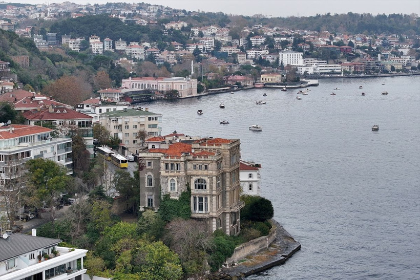 İstanbul Boğazı’nın en ihtişamlı yapısı! Zeki Paşa Yalısı satışa çıkarıldı - Resim: 4