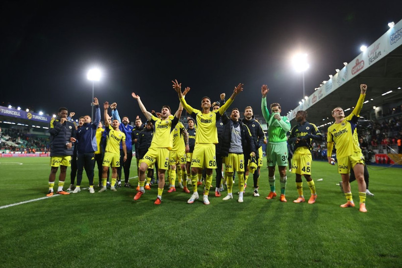 Rizespor-Fenerbahçe maçının ardından Rıdvan Dilmen'den çok konuşulacak Talisca iddiası - Resim: 4