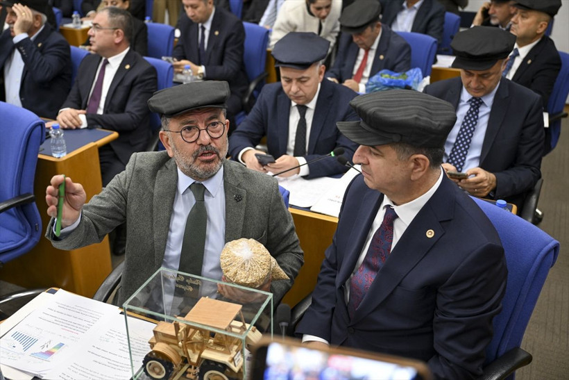 Komisyonda gergin anlar! AK Partili ve CHP'li vekil arasında sesler yükseldi - Resim: 2