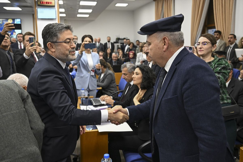 Komisyonda gergin anlar! AK Partili ve CHP'li vekil arasında sesler yükseldi - Resim: 4