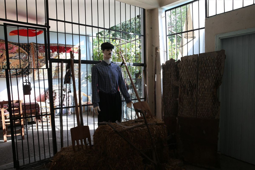 Kayınvalidesinden yadigar evi müzeye dönüştürdü - Resim: 3