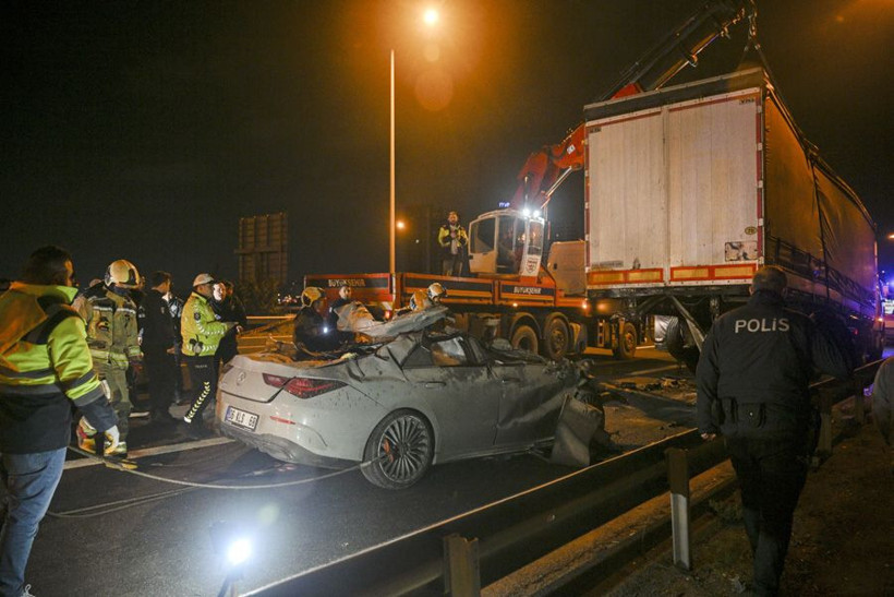 Ankara'da korkunç kaza! Görüntüler tüyler ürpertti - Resim: 1
