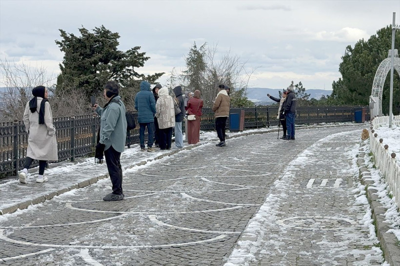 İstanbul'da kar yağışı ne kadar sürecek okullar tatil olacak mı? AKOM'dan uyarı geldi yarın sabaha kadar... - Resim: 3