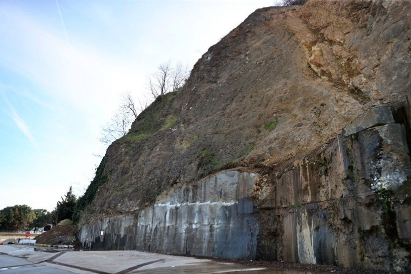 Eşini ve 2 çocuğunu kaybetti! Olay yerinde keşif yapıldı, ağlayarak anlattı - Resim: 3