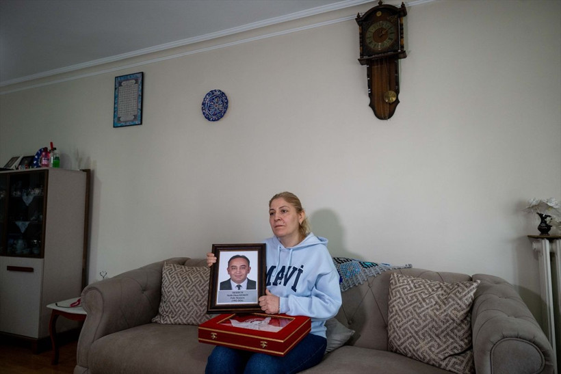 Araç muayene istasyonundaki kavgada hayatını kaybeden polisin eşi yaşananları anlattı - Resim: 1