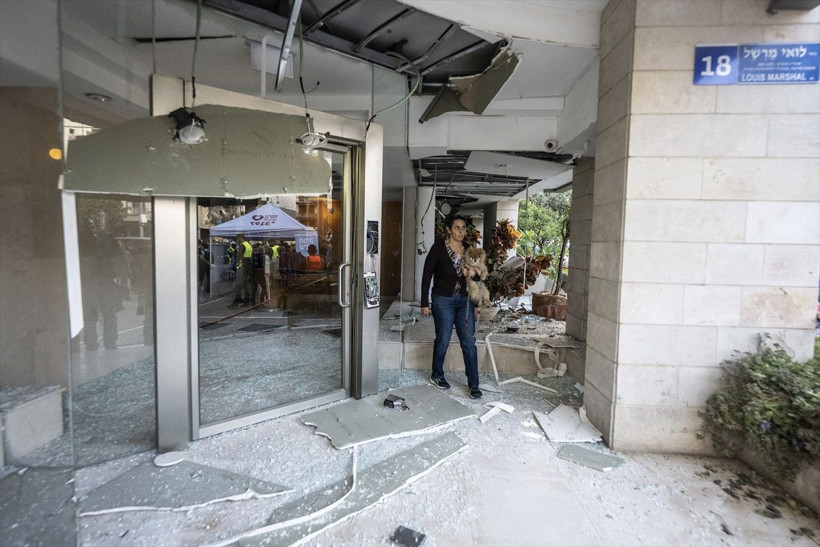 İran vurdu Tel Aviv savaş alanına döndü! Yaralılar var - Resim: 7