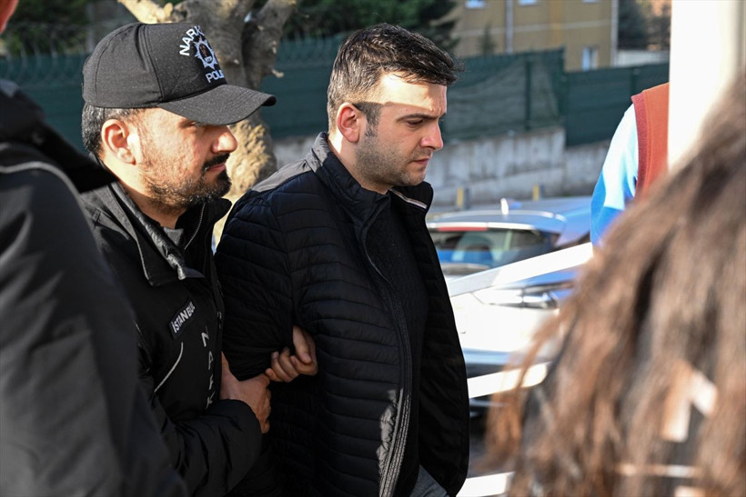 Gözaltındaki ünlüler mahkemeye sevk edildi! Savcılık 14 ünlüden 5'i için tutuklama talep etti - Resim: 4