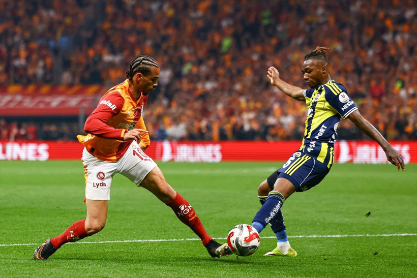 Trio ekibi, derbiyi yöneyen hakem Yasin Kol'a ateş püskürdü! 1 penaltı, tam 5 kırmızı kart atlandı - Resim: 2