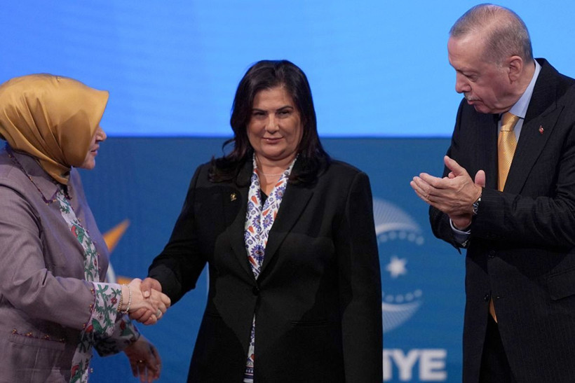 ORC en başarılı başkanlar anketinde bomba isim! AK Parti'ye geçince CHP'yi çıldırtmıştı - Resim: 2