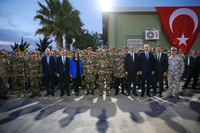 Erdoğan ile sınıra giden ünlüler kimdi? Necati Şaşmaz bombası - Resim: 16