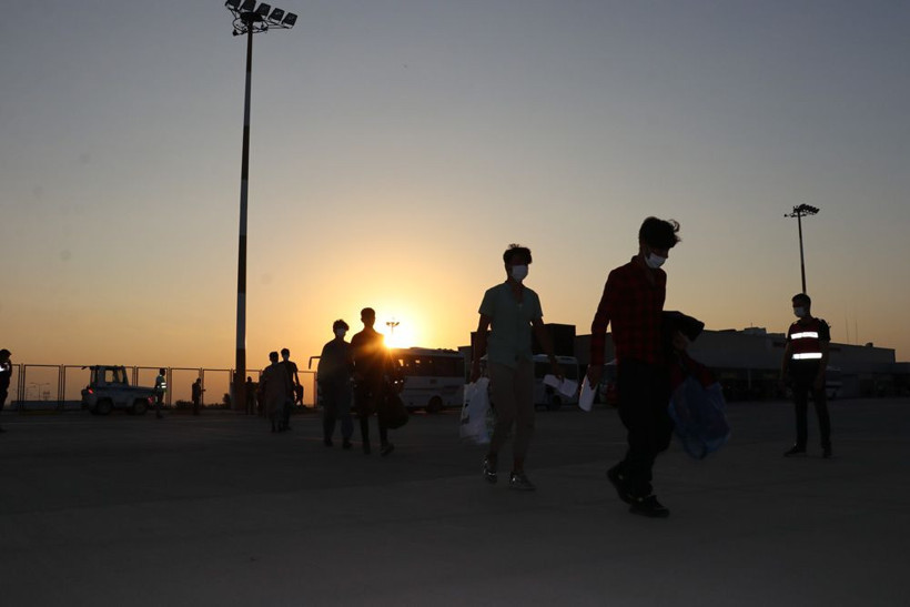 Iğdır'da 136 Afganistan uyruklu düzensiz göçmen ülkelerine gönderildi - Resim: 3