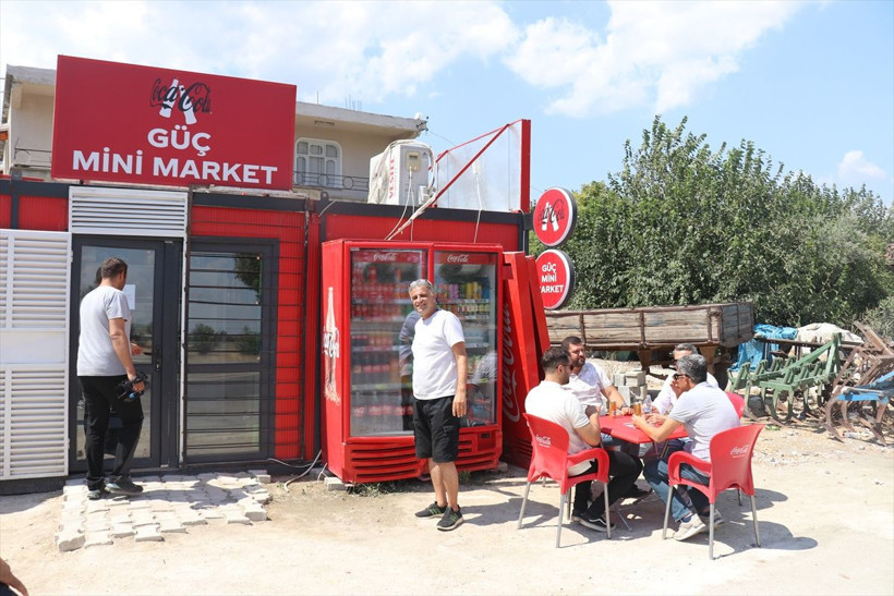 Coca-Cola'dan depremzede esnafa iş yeri desteği! - Resim: 2