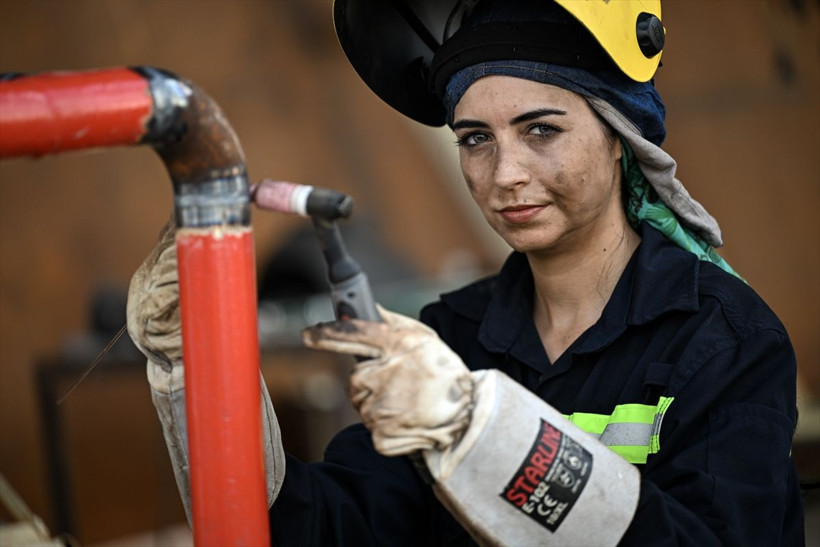 Kaynak ustası kadın, atölye kurup mesleğine daha çok kadın kazandırmak istiyor - Resim: 9