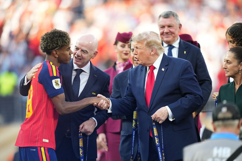 Lamine Yamal'dan olay hareket! Trump'a bakışları çok konuşuldu - Resim: 2