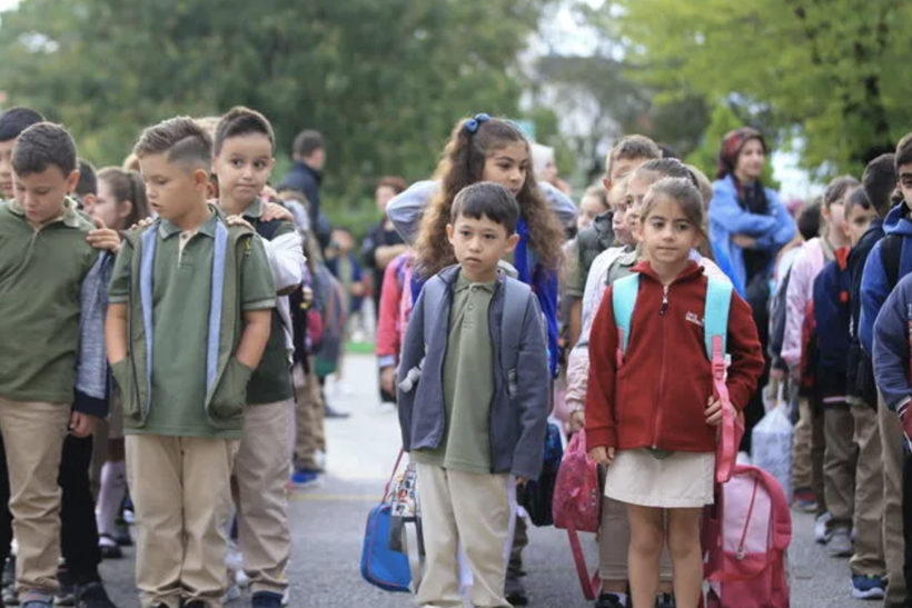 Okul formalarında yeni dönem! Arma zorunlu oldu, 4 yıl boyunca değişim yasak - Resim: 5