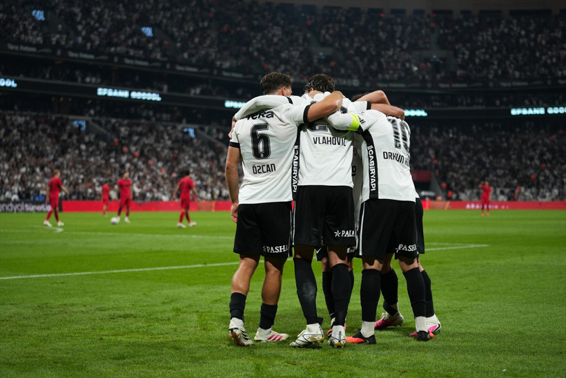 Kadıköy'de dev derbi! İşte Fenerbahçe-Beşiktaş maçının muhtemel 11'leri - Resim: 4