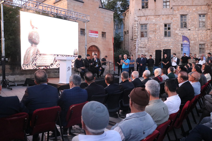 Siirt'te o türbedeki 'ışık hadisesi' gerçekleşti vatandaşlar cep telefonuna kaydetti - Resim: 10