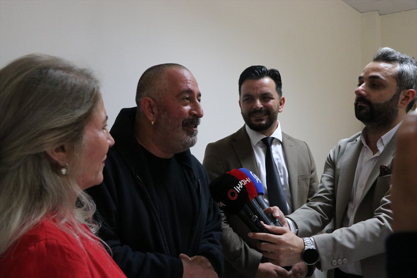 Cem Yılmaz kalp krizi sonrası hastaneye geldi! "Yeter" diyenler olmuş - Resim: 4