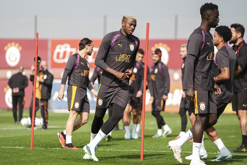 Derbi öncesi Victor Osimhen'in Fenerbahçe istatistiği dikkat çekti - Resim: 6