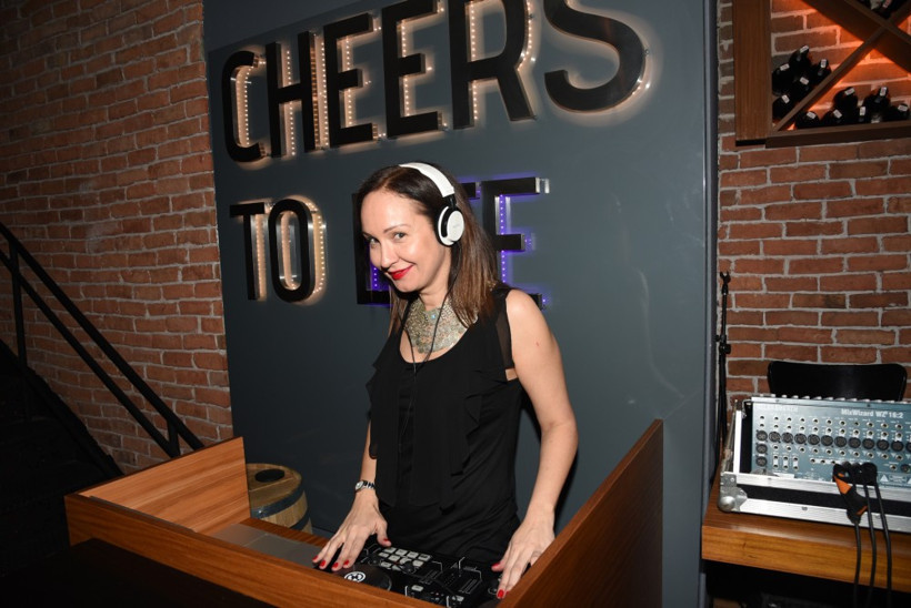 Esra Zarakol’la Cheer’s Pera’da 80’ler, 90’lar partisi - Resim: 1